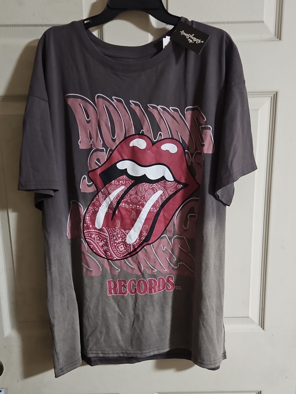 Rolling Stones Women's Oversized Tee Shirt: BROWN SPRAY WASH: NWT: SIZE M